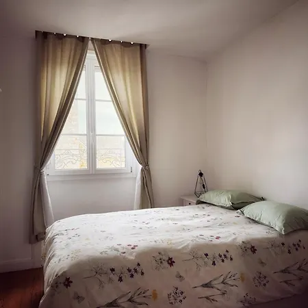Le Du 1er Etage, De Charme De 80m2, 2 Bagnoles de l'Orne Normandie