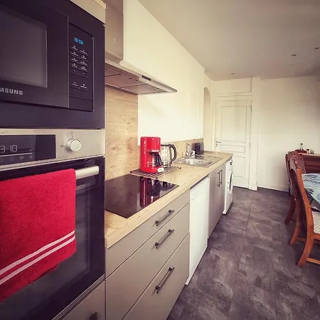 Le Du 1er Etage, De Charme De 80m2, 2 شقة *